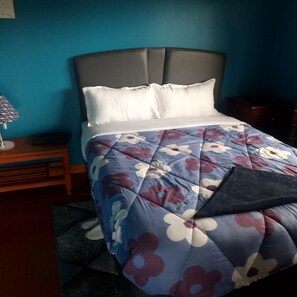 Chambre double pour 1 personne | Bureau, accès au Wi-Fi (inclus), literie fournie