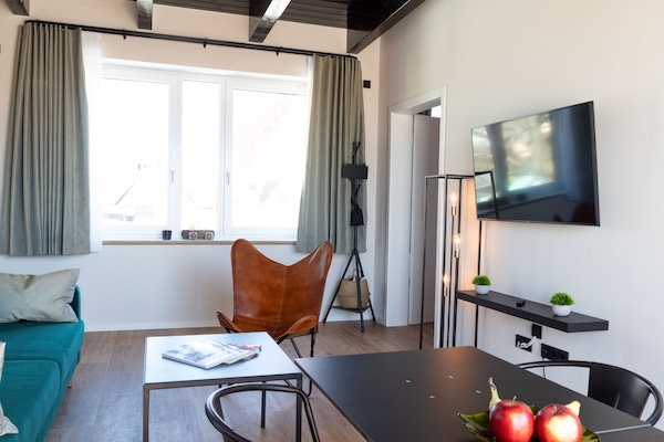 Deluxe Apartment | Living room