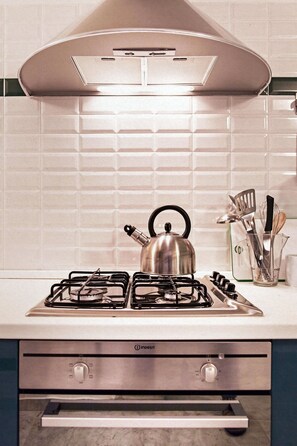 Apartment, 1 Bedroom | Private kitchen