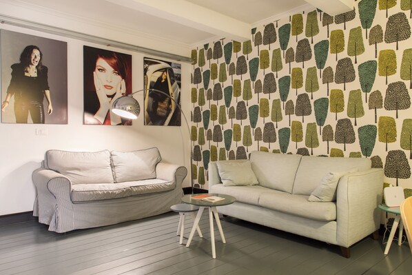 Living area - Ripa RTH (Rome)