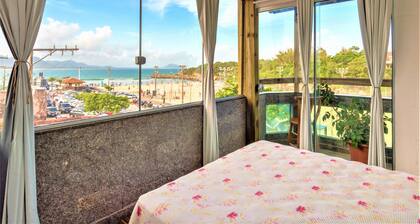 Sea Wolf Surf Club - Hostel