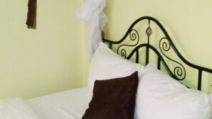 Double Room | Desk, free WiFi - Sonaca Hotel - Mbita (Mbita)
