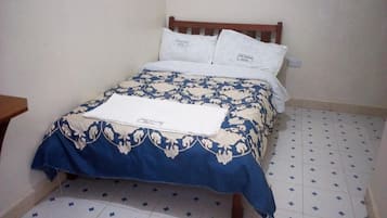 Standardzimmer | Kostenloses WLAN, Bettwäsche