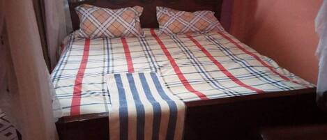 مكتب وواي فاي مجانًا