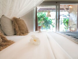 Caja de seguridad en la habitación, escritorio y wifi gratis 