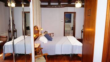 1 dormitorio, escritorio, wifi y ropa de cama