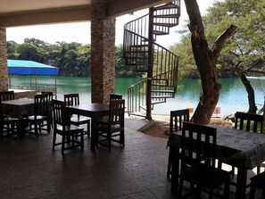 Free daily continental breakfast - Tiffany s Canyon lodge (Kafue)