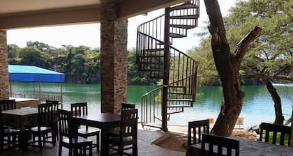 Tiffany s Canyon lodge