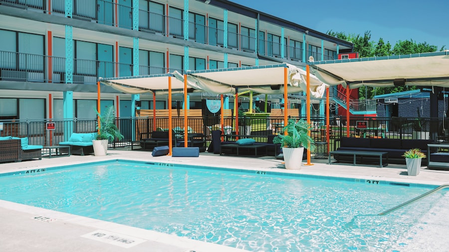 Heights House Hotel - Houston Heights Downtown, an Ascend Collection Hotel