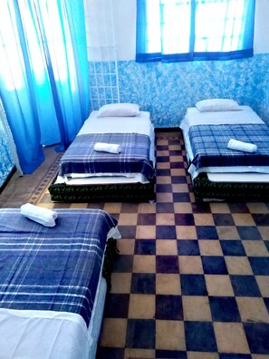 Blackout drapes, soundproofing, iron/ironing board, free WiFi - Hostal Azul Puebla (Puebla)