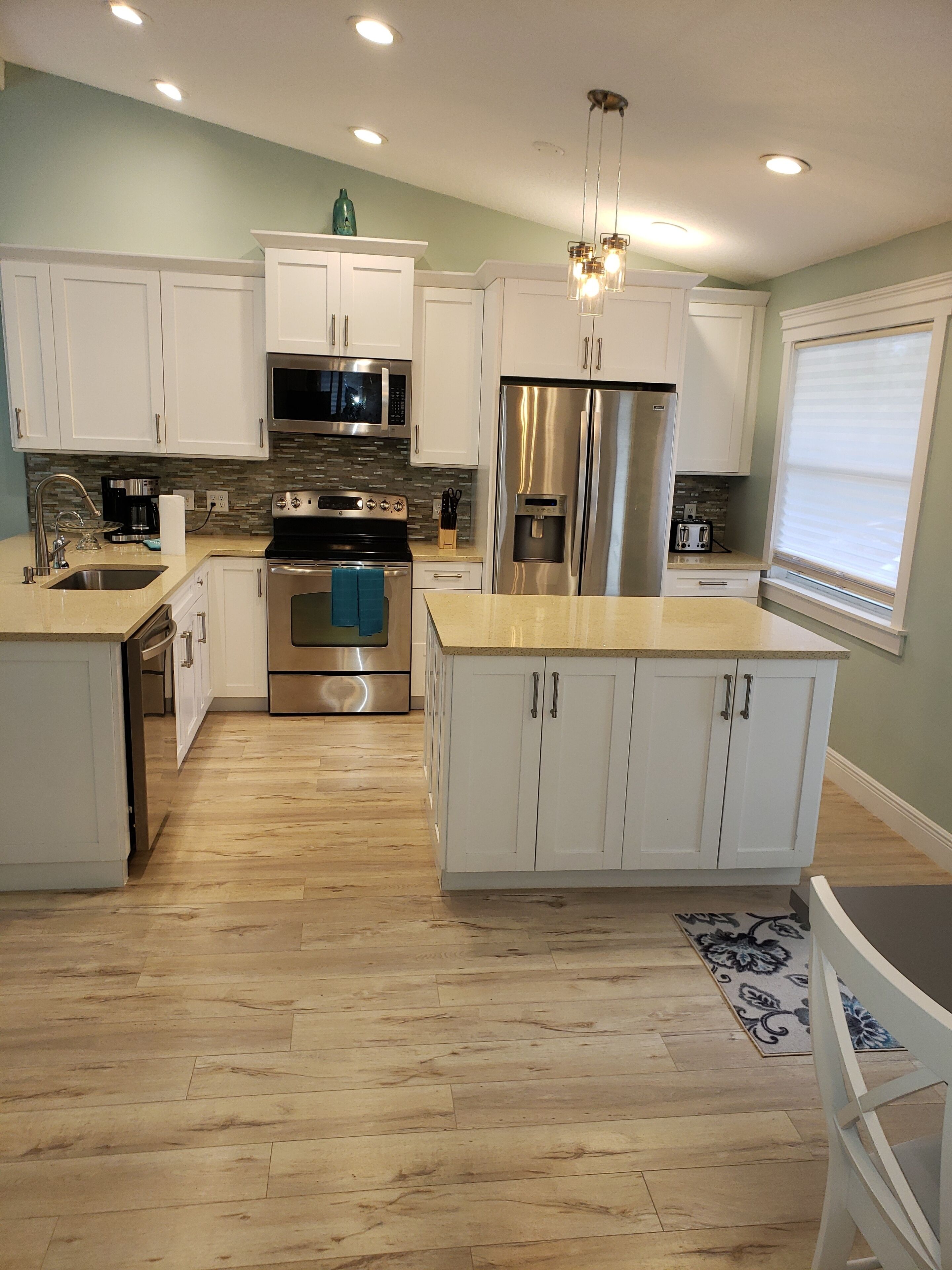 Secluded King and Queen Open Concept Guest house