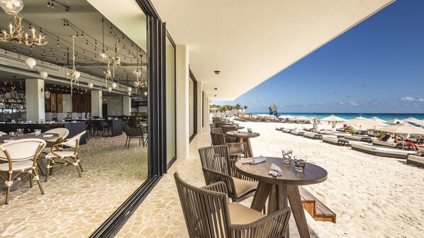 5 restaurants, Mexican cuisine