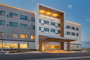 Front of property - Element by Marriott Denver International Airport (Denver)