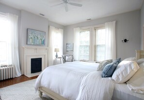 Individually decorated, individually furnished, blackout curtains - The Pinner House (Suffolk)