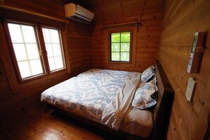 Cabin, 2 phòng ngủ (Log House) | 2 phòng ngủ, bàn, truy cập Internet không dây miễn phí