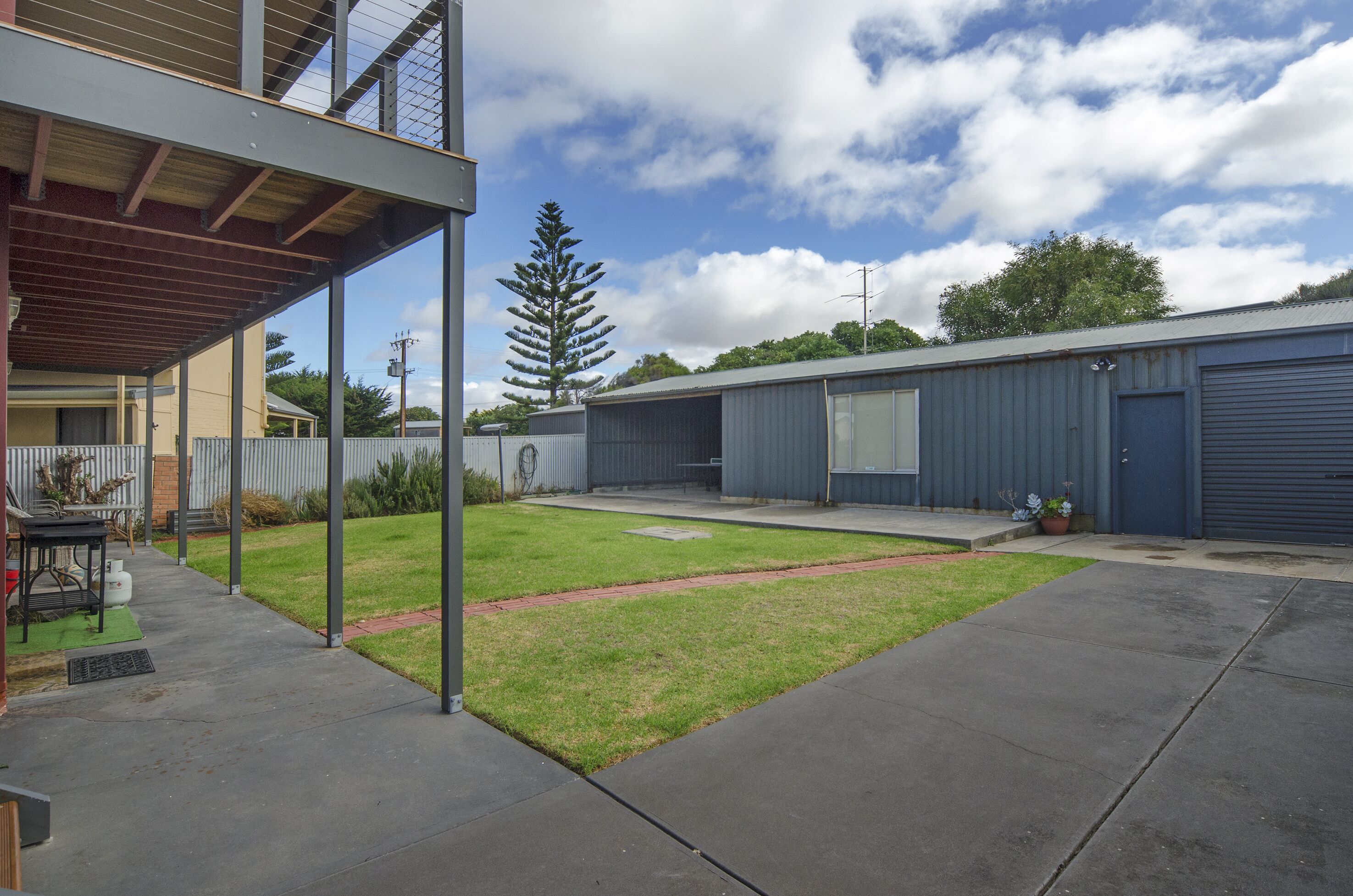 Middleton Swell - 24 Dover Rd - Pets Negotiable — image 3