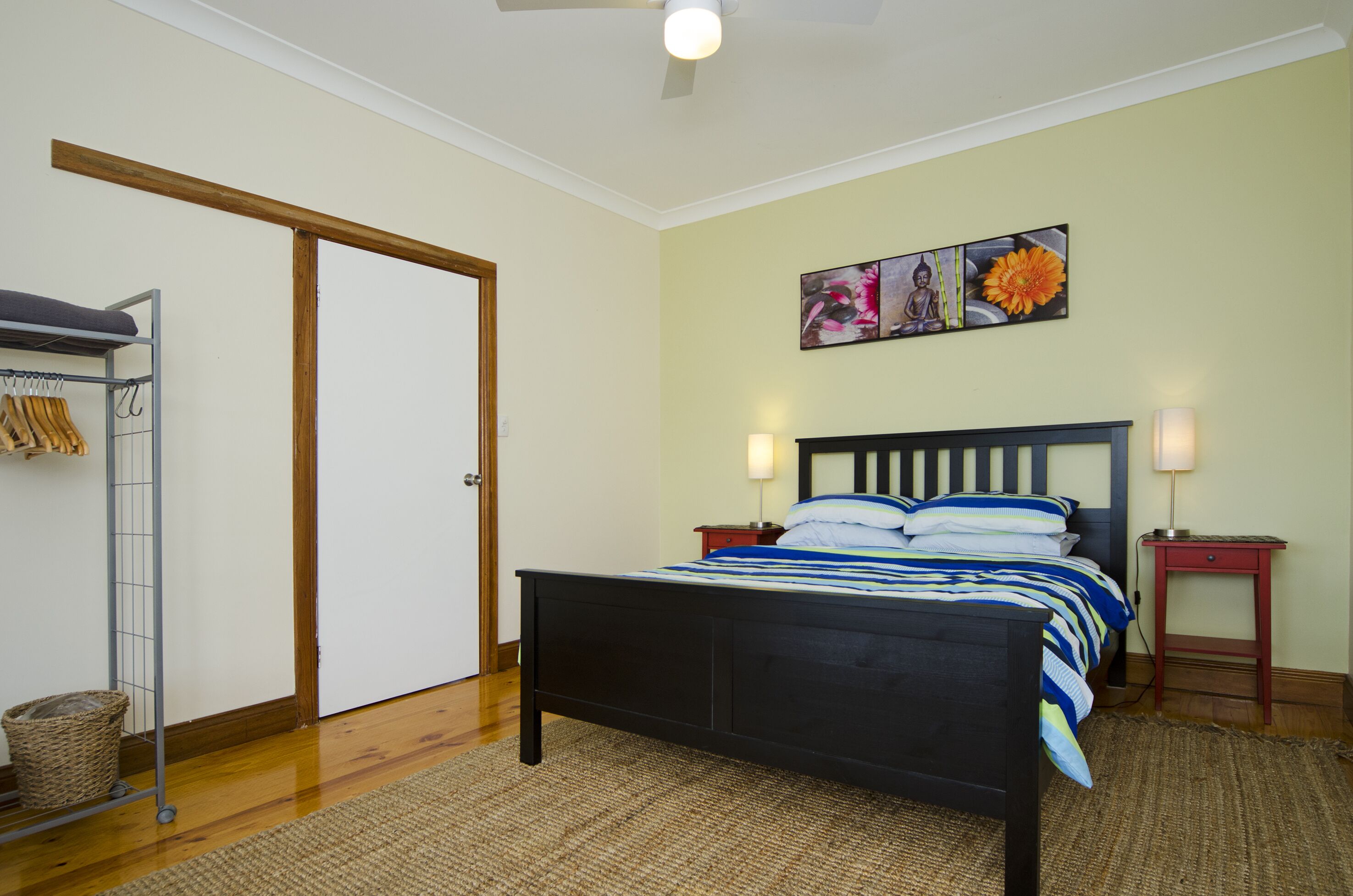 Middleton Swell - 24 Dover Rd - Pets Negotiable — image 5