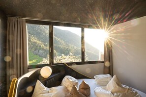 3 makuuhuonetta, silitysrauta/-lauta, ilmainen Wi-Fi, vuodevaatteet