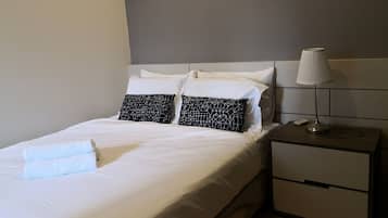 2 bedrooms