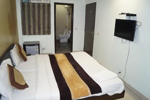 Deluxe Double Room | Free WiFi