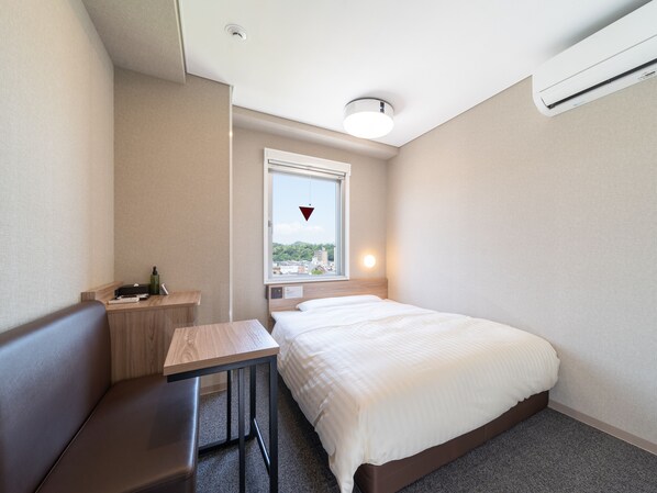 Soundproofing, free WiFi