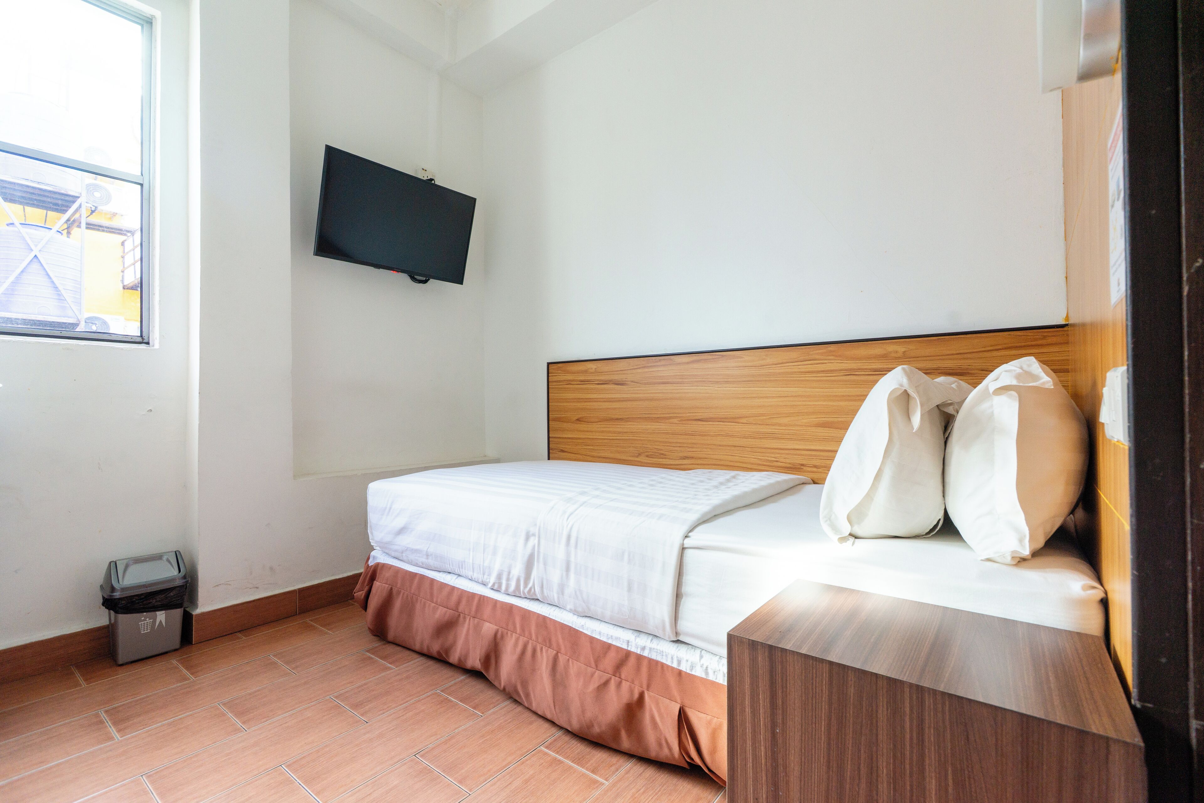 Standard Single Room | Desk, rollaway beds, free WiFi