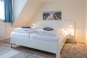 2 Schlafzimmer, Reisekinderbett, WLAN