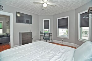 3 chambres, fer et planche à repasser, Wi-Fi, literie fournie