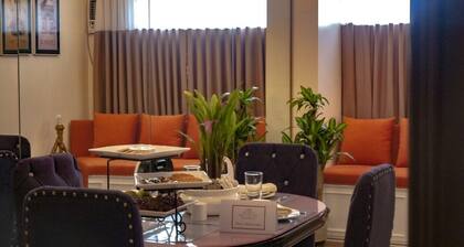 East Bay Condo Unit Villa @ Alabang Muntinlupa