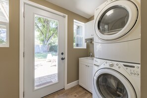 Huis (3 Bedrooms) | Wasservice