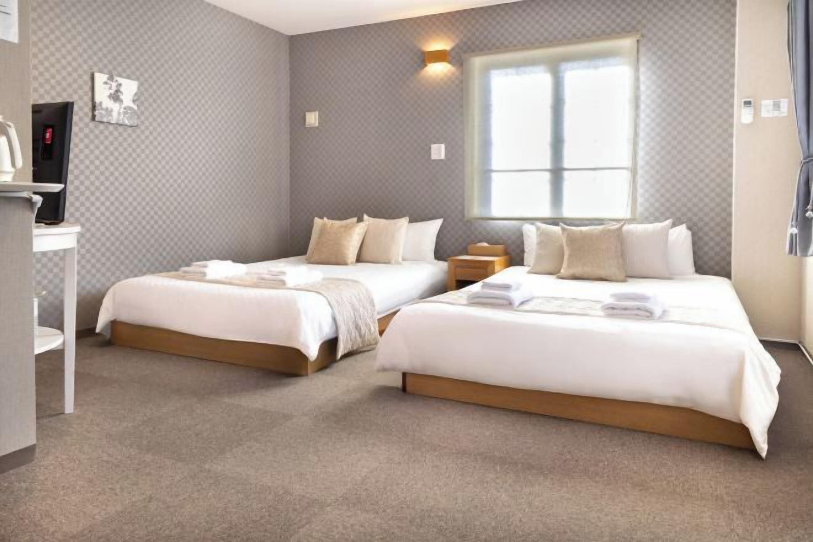 Free WiFi, bed sheets
