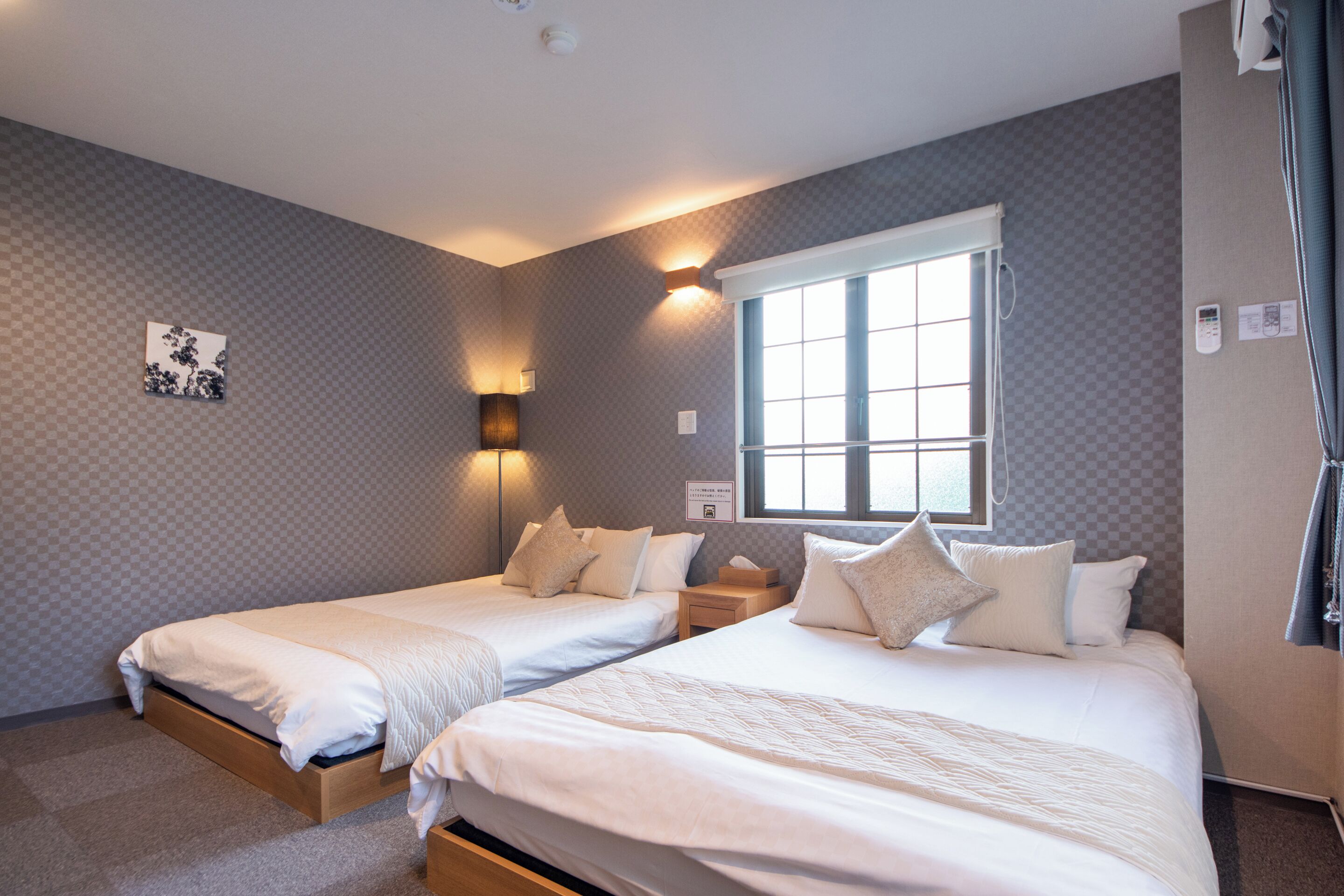 twin room 302 | 1 bedroom, free wifi, bed sheets