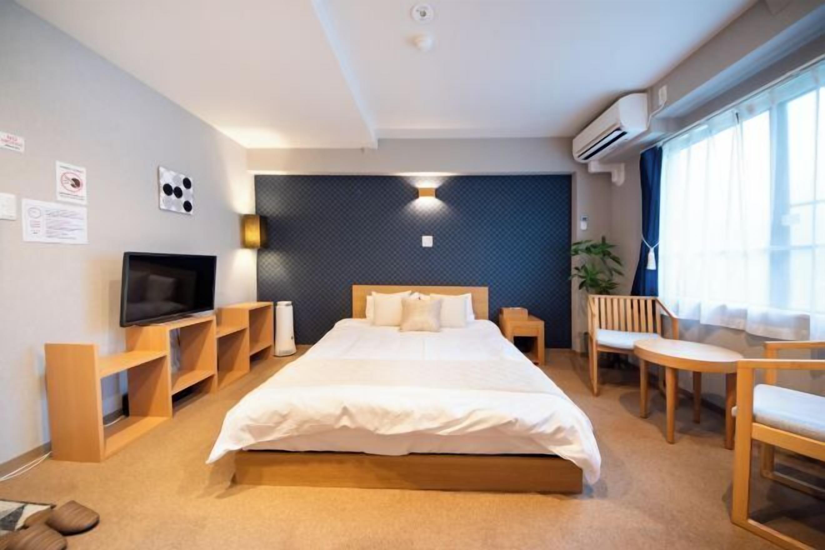 免费 WiFi、床单