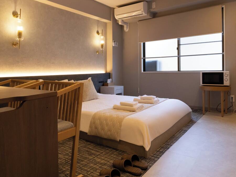 Double Room 201 with washing machine | Wi-Fi de cortesia, roupa de cama