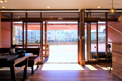 rakuna Inn 河~oshiage