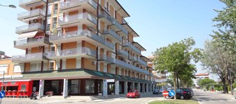 Holiday apartment with parking