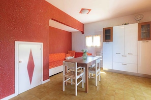 Interior - Holiday home with swimming pool (Porto Santa Margherita)