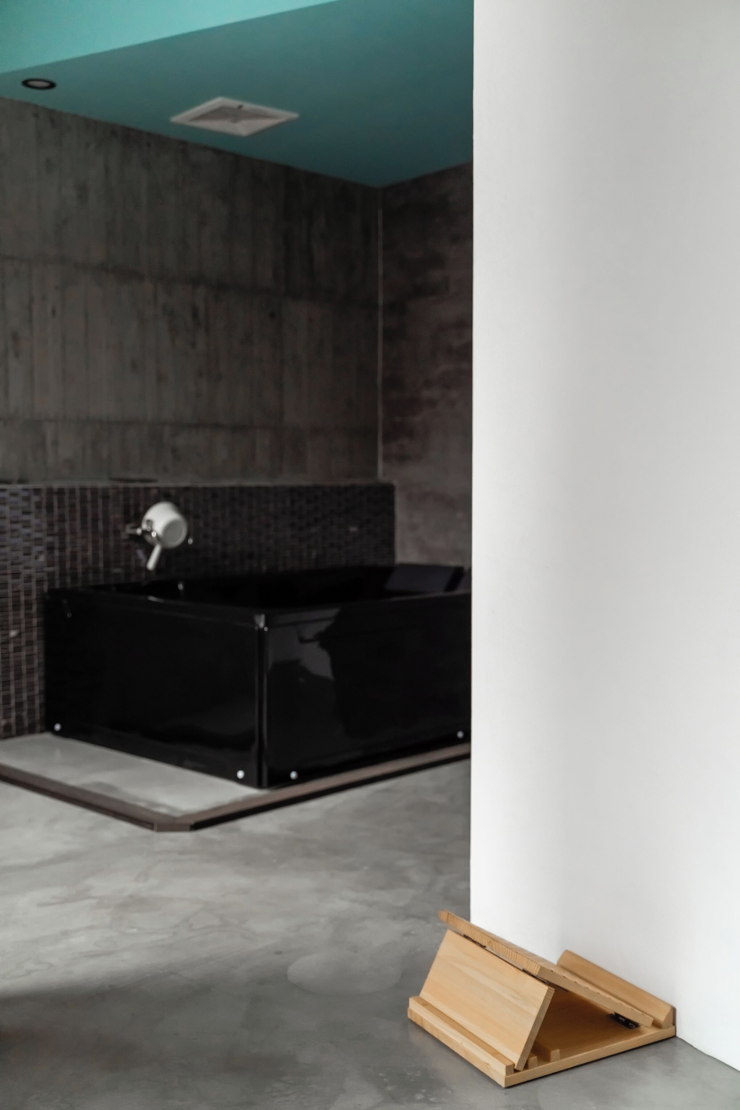 deluxe double room | bathroom | spring water bathtub, rainfall showerhead, free toiletries, hair dryer