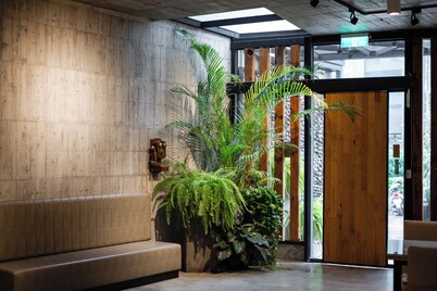 YZ Spa house