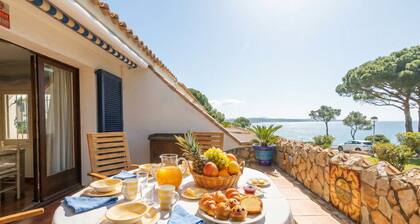 Apartment with sea views. Located at 500 m. from the beach. BEGUR-COSTA BRAVA