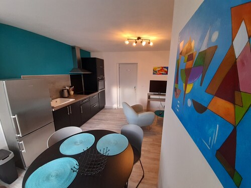 2-Bedroom Apartment with Wi-Fi, Near Centre and Spa, La Roche-Posay