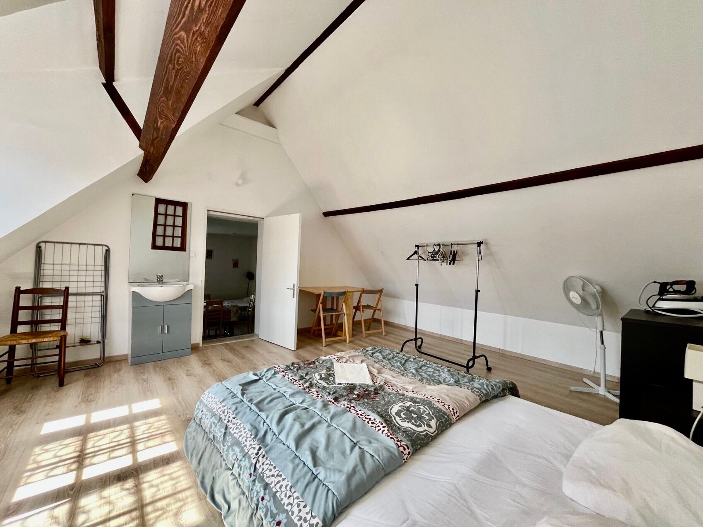 1 chambre, accès au Wi-Fi (inclus)