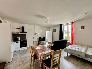 1 Schlafzimmer, kostenloses WLAN