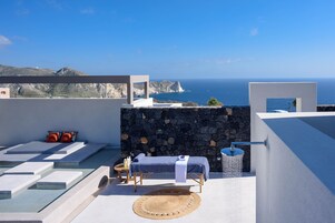 Premium Suite with Private Pool and Hot Tub | Terrace/patio