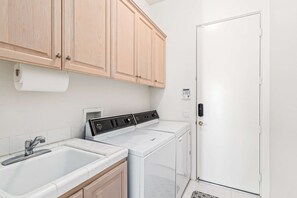 Unclassified image, 3 of 45, button