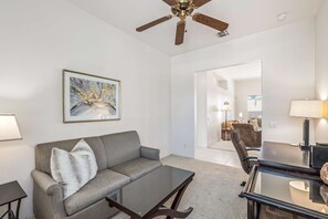 Unclassified image, 5 of 45, button