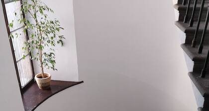 APARTMENT - APARTMENT