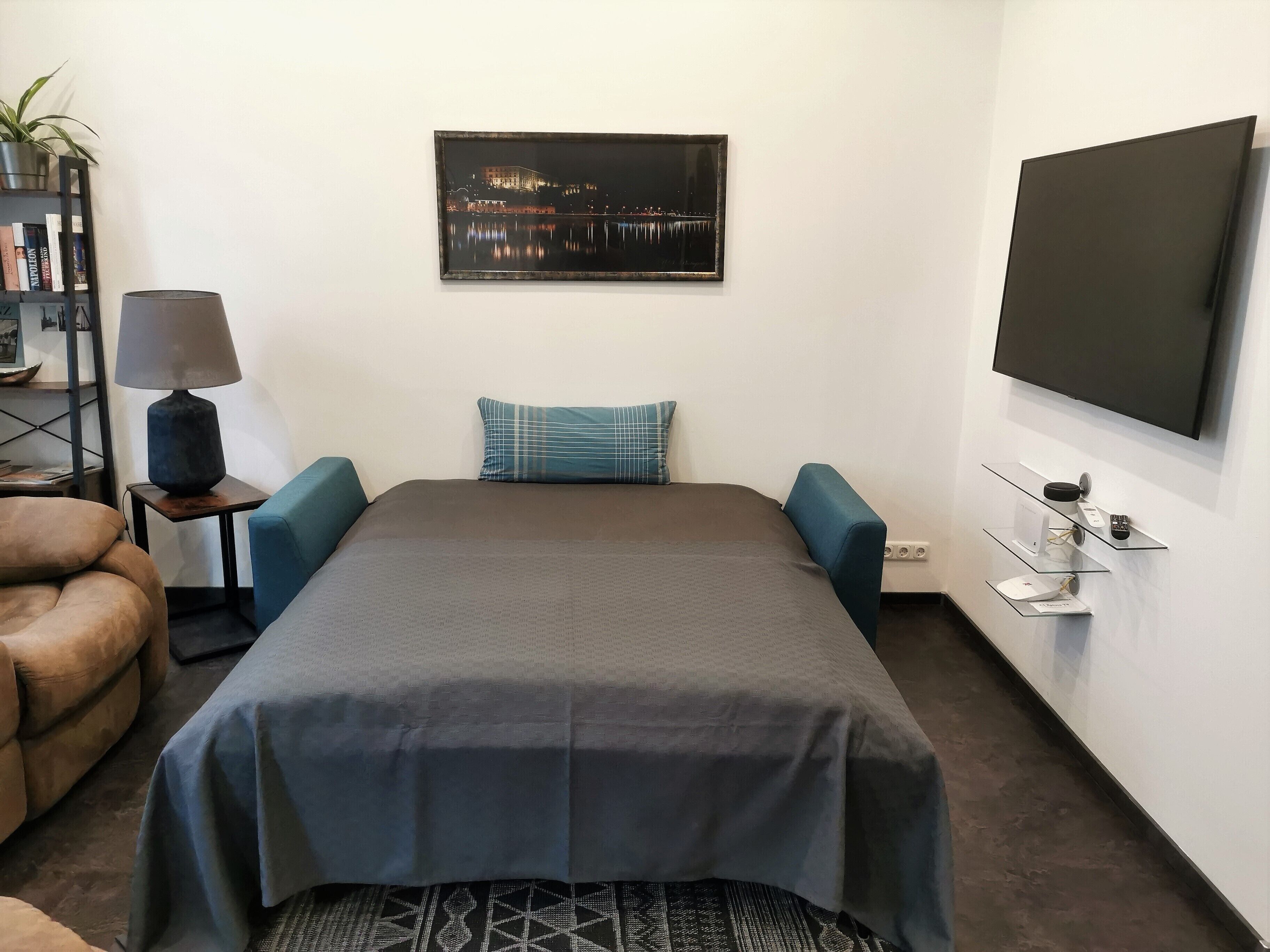 1 bedroom, desk, iron/ironing board, free WiFi