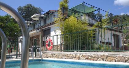 C. R. El Mirador de Acebo**** 4/10 pax, swimming pool, SPA, garden, N° TR-CC-00339