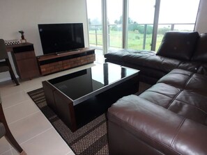 Condo | Free WiFi - Longvacation Okinawa 201 (Onna)
